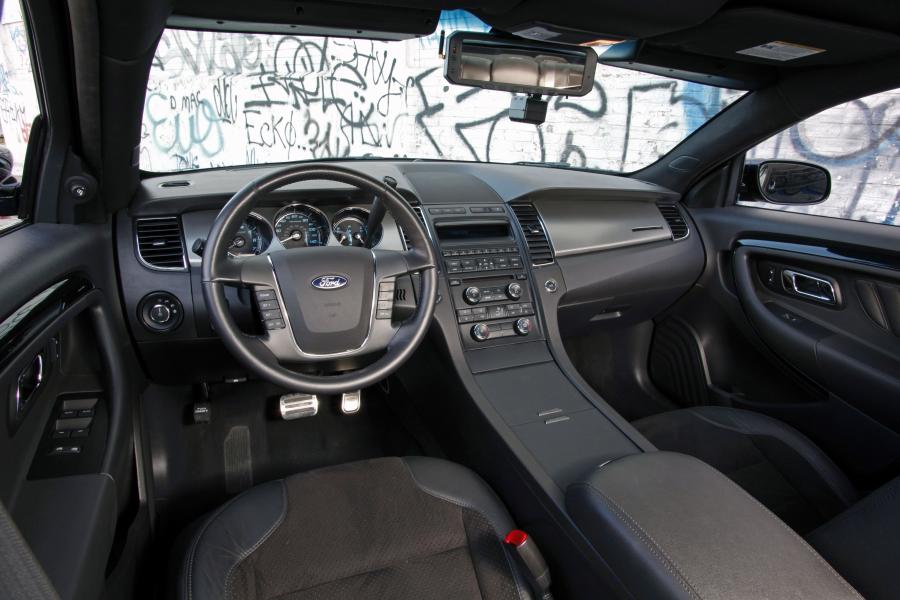  Ford Stealth Police Interceptor Concept 2010 года  (фото 4 из 14)